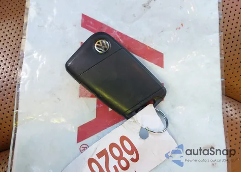 2018 Volkswagen Atlas 3.6L V6 Sel Premium from USA, damaged, VIN 1V2NR2CA4JC565670